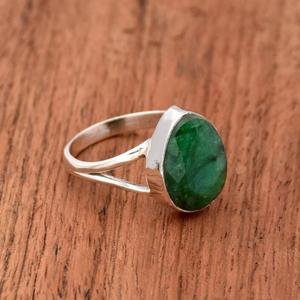 Anillo de piedras preciosas de pera Esmeralda Anillo de declaración hecho a mano de Plata de Ley 925 Anillo de piedra natal de promesa Regalo para ella - Product Image 3