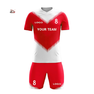 Uniformes de football de haute qualité imprimant l'uniforme de football multicolore prix de gros fabriqué au Pakistan - Product Image 1