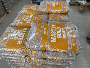 Granulés de bois ENplus-A1 ABETE – Combustible européen de haute qualité pour le chauffage et les commandes en gros – Briquettes de bois - Product Image 2