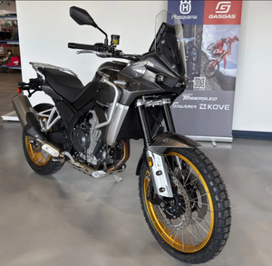 100 % AUTHENTIQUE Vente en gros d'usine pour la moto Kove Moto 800X Pro 2025 avec garantie de 2 ans Prête à être expédiée - Product Image 1