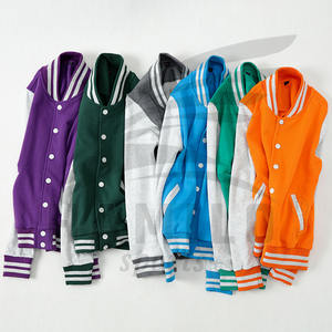 Chaqueta universitaria vintage unisex, bombardero de invierno de lana 100% personalizado con bordado de chenilla liso, estilo Lettermen para hombre - Product Image 3