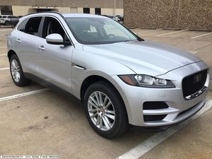 Jaguar F-PACE 25t Prestige 2019 - Product Image 5