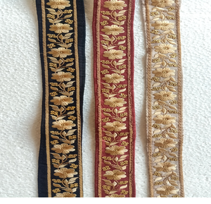 Rubans et lacets brodés à la machine sur mesure dans différents designs et couleurs pour robes de mariée de trois couleurs - Product Image 1