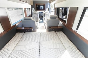 LISTO PARA ENVIAR, Volante a la Derecha/Izquierda, MERCEDES-BENZ SPRINTER 3500XD 2020, Motor Turbodiésel de Lujo - Product Image 6