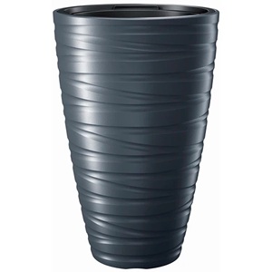 Fioriera alta Maze con serbatoio da 43L, realizzata in plastica color antracite, 37,5 (lunghezza) x 37,5 (larghezza) x 57,9 (altezza) cm - Product Image 1