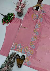 Magnifique ensemble Salwar Kameez indien en soie pour femme PinkCityBlocks, style Punjabi Kurti, pantalon et dupatta, taille naturelle, effet froissé - Product Image 4