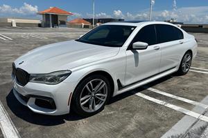 BMW 750i xDrive Plus 2016 Usado en Buen Estado, Sin Accidentes, Volante a la Izquierda/Derecha - Product Image 5