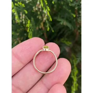 Bague en or 14 carats avec péridot naturel, bijoux en pierres précieuses faits à la main, fournisseur en gros - Product Image 4