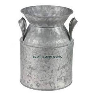 Jardinière à lait en métal galvanisé vintage Décoration intérieure classique avec style contemporain pour la célébration du Nouvel An pour les hôtels - Product Image 3