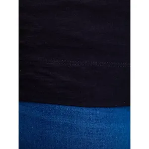 T-shirt personnalisé pour femme en tissu slub avec revers – Article promotionnel personnalisable - Product Image 2