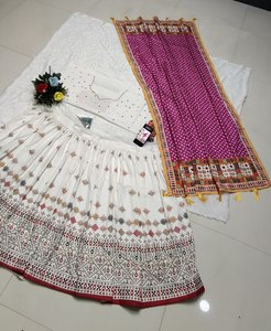 งานพิมพ์ดิจิตอลแฟนซี Navratri สุดฮิตสำหรับเรยอนผ้าเรยอน lehenga choli - Product Image 5