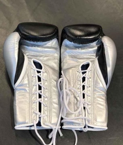 Gants de boxe de qualité supérieure avec logo personnalisé, entraînement professionnel, sparring, combat, gants de boxe 100% cuir véritable SI-BG-112 - Product Image 4