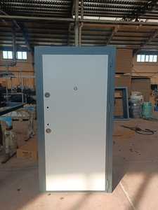 กันขโมยประตูภายในที่ทำจากไม้ MDF ทำด้วยตนเองทำจากเหล็กโมเดิร์นหรูหราทนทานมีฉนวนกันเสียงที่มีการรับรองมาตรฐาน ISO สำหรับโรงแรม - Product Image 6