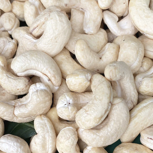 Hot Sale 2023 <b>Nuts</b> Cashew Cashew <b>Nuts</b> WW180, WW240, WW320 SANTIGO Raw Cashew <b>Nuts</b> W320 Reday To Ship - Product Image 1