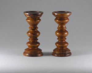 Portavelas de Madera Artesanal y Duradero con Color y Tamaño Personalizables para Bodas y Decoración del Hogar - Product Image 2