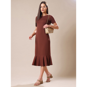 ชุดเดรสทรงเมอร์เมดผ้าไลคร่าแบบยืดได้หรูหราพร้อมระบาย คอกลม พิมพ์ลายทึบ ความยาวระดับเข่า แขนสั้นแบบชิ้นเดียว - Product Image 4