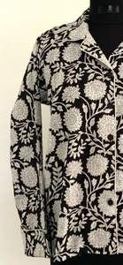 ชุดนอนผ้าฝ้ายแท้100% ลายดอกไม้สีดำและสีขาวสำหรับทุกเพศชุดนอน & ชุดอยู่บ้านสำหรับใช้ในชีวิตประจำวันของผู้หญิง - Product Image 3