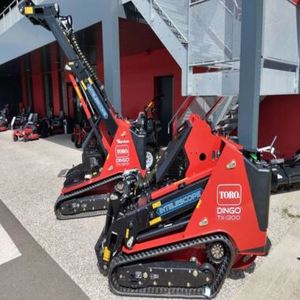รถตักดินขนาดเล็ก TORO DINGO TX1300 เครื่องยนต์ดีเซล 75 กิโลวัตต์ กำลังขุดสูง ความจุบุ้งกี๋ 0.45 ลูกบาศก์เมตร รับประกัน 3 ปี - Product Image 2