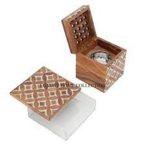Atractiva caja de dulces con base de madera con intrincado acabado de alta calidad para las necesidades de regalos de almacenamiento de dulces de lujo - Product Image 6