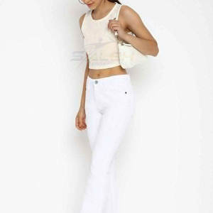 Top corto sin costuras de moda para mujer con cuello en V y diseño de ajuste cómodo sin costuras Rib Knit Crop Top - Product Image 5