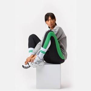 Estilo de moda Leggings para mujer Ropa deportiva Leggings de entrenamiento de cintura alta Pantalones de yoga cómodos Leggings de corte en V - Product Image 4