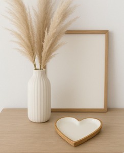 White Wooden Enamel <b>Heart</b> <b>Shaped</b> Dish - Product Image 2