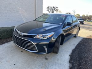 Toyota Avalon XLE FWD d'occasion propre 2018 - Product Image 3