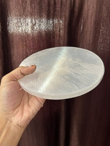 Placa de Carga de Cristal de Selenita Natural Tallada de 6 Pulgadas, Base para Decoración del Hogar, Energía Curativa Reiki, Ecológica - Product Image 4