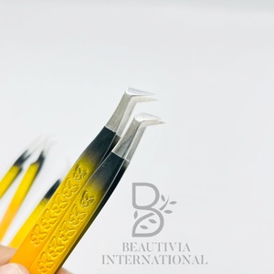 Pinzas de extensión de pestañas sostenibles al por mayor lisas de dos tonos personalizables con etiqueta privada y Punta puntiaguda - Product Image 4