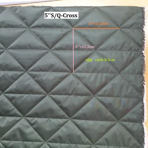 Acolchado de poliéster 100% de alto estándar cuadrado de 5 ''rentable para 2-5 capas para hoteles directos desde Vietnam - Product Image 2