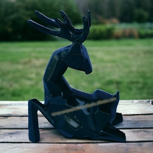 Sculpture assise en aluminium verte de cerf pour la décoration de restaurant de bureau d'hôtel et de chambre à coucher - Product Image 2