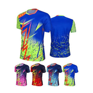 Camiseta de punto ajustada personalizada para hombre Spandex/poliéster secado rápido alta calidad deportes Impresión logotipo frontal posición Activewear - Product Image 4