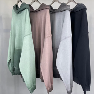 Conjunto de sudadera con capucha y pantalones deportivos extragrandes para hombre, 100 % algodón, con estampado serigrafiado desgastado, efecto descolorido por el sol, lavado ácido vintage - Product Image 2