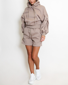 Sudadera con capucha y pantalones cortos con cremallera verde de alta calidad, conjunto de 2 piezas, sudaderas con capucha de hombro caído para mujer, ropa de calle informal, conjunto de chándal de 2 piezas - Product Image 4