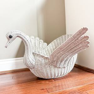 Cesta decorativa de cisne tejida a mano, elegantes cestas de ratán, nuevo diseño, contenedores de almacenamiento con forma de animal - Product Image 5