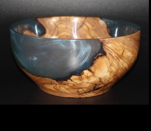 Cuenco de madera de resina nueva con acabado francés, diseño único moderno para hoteles, decoración del hogar, restaurantes y más, Top Running I - Product Image 1