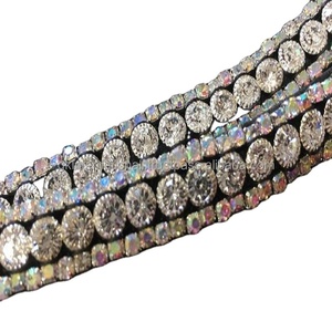 Banda de cuero para cejas de caballo, banda de lujo de alta calidad con 3 filas de diamantes brillantes, cristales de diamante, cadena ostentosa - Product Image 1