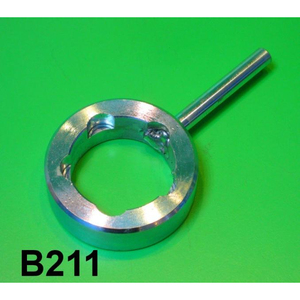 Outil de maintien de l'arbre d'embrayage Lambretta LI + TV + Special + SX + GP/DL - Product Image 1