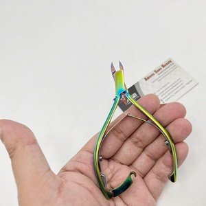 Pince à cuticules multi-usages arc-en-ciel tondeuse boîte en acier inoxydable Joint Double ressort verrouillage de sécurité pince à ongles outils d'art doigts orteils - Product Image 3