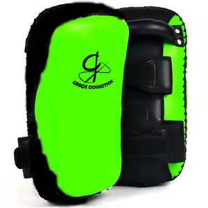 Coussinets d'entraînement de boxe en cuir souple pour le kickboxing avec tissu personnalisable Muay Thai MMA Punch Shield Kicking Curved Arm Pad - Product Image 5