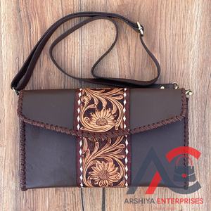 2024 venta al por mayor nuevo bolso cruzado de cuero de vaca Floral bohemio occidental bolso de diseñador para mujer Logotipo de cuero genuino mecanizado a mano - Product Image 1