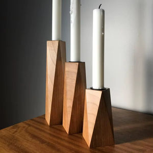 Bougeoirs en bois de Noël faits à la main, artisanat unique, support poli d'Inde pour la décoration de la maison et les mariages - Product Image 1