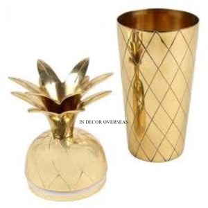 Shaker à cocktail en bois d'acacia d'excellente qualité avec articles d'utilisation de barman en métal poli brillant argenté - Product Image 3