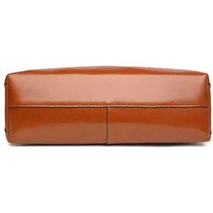 Precio al por mayor Ecológico Cierre de cremallera de grano completo Bolsillos múltiples Bolsos de hombro de cuero clásicos de lujo Regalo para esposa - Product Image 4