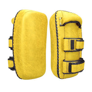 Almohadilla de patada de objetivo de boxeo de PU respetuosa con el medio ambiente para entrenamiento de artes marciales y entrenamientos de fitness personalizado hecho a mano con su logotipo - Product Image 4