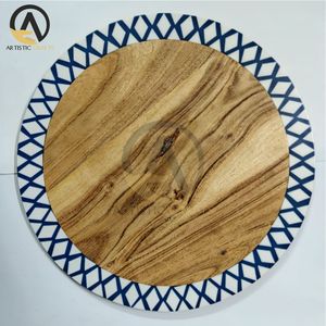 Planche à découper ronde en bois de manguier conçue sur mesure avec incrustation de résine Bloc à découper en bois d'acacia pour la cuisine et l'hôtel - Product Image 4