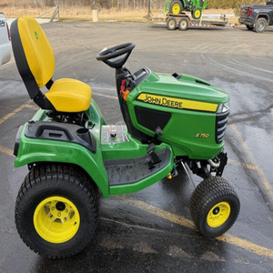 Tractor de Césped y Jardín John Deere X750 2025, 24 HP, Diésel, Cortadora de 54 Pulgadas, Transmisión Hidrostática, en Venta - Product Image 1