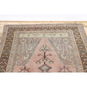 Tapis turc vintage écologique à franges 4,3x8,7 pieds, patchwork vert et marron, en laine avec envers en latex - Product Image 4