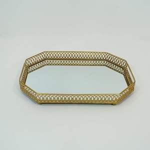 Produit exclusif Plateau de service de nourriture élégant métallique avec plateau décoratif de table à manger fini de haute qualité Fêtes de mariage - Product Image 6