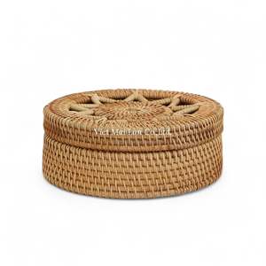 Boîte de rangement en rotin vietnamien traditionnelle, fabriquée à la main à partir de matériaux naturels pour le rangement et la décoration de la maison - Product Image 1